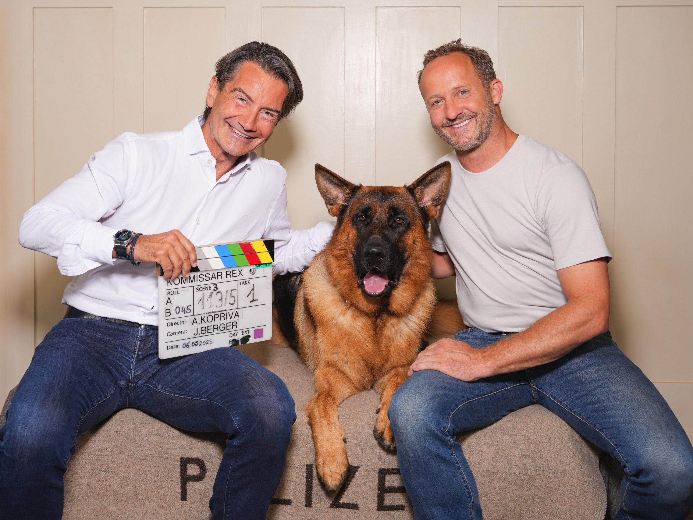ORF-Generaldirektor Roland Weißmann, Maximilian Brückner und Rex. ORF-Generaldirektor Roland Weißmann, Maximilian Brückner und Rex.
