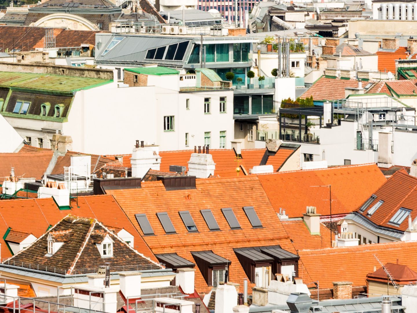 Das Zinshaus in der Wiener Krongasse 19 wurde für knapp 10 Millionen Euro verkauft. Das Zinshaus in der Wiener Krongasse 19 wurde für knapp 10 Millionen Euro verkauft.