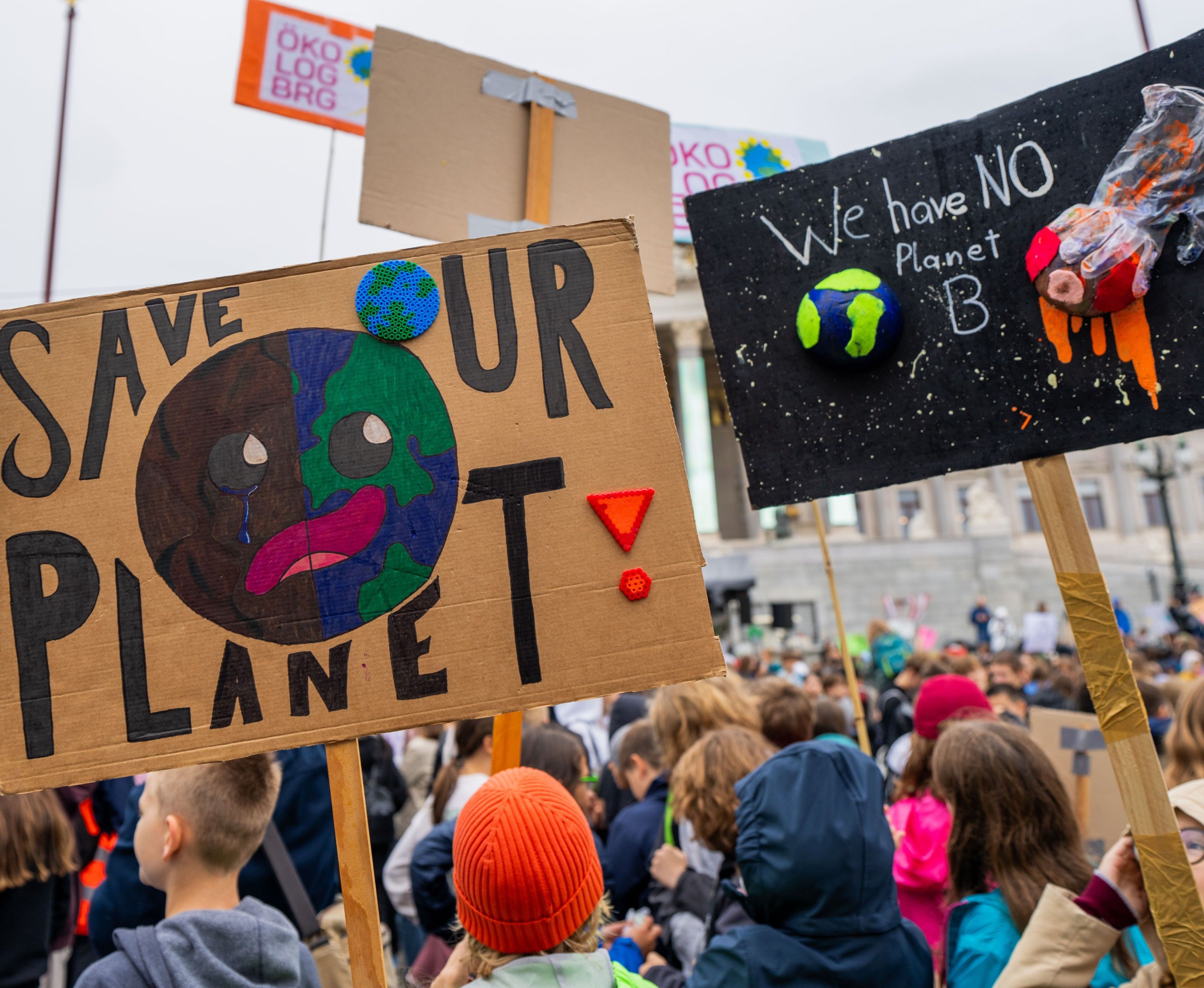 "Fridays for Future" ruft zum nächsten großen Klimastreik auf. "Fridays for Future" ruft zum nächsten großen Klimastreik auf.