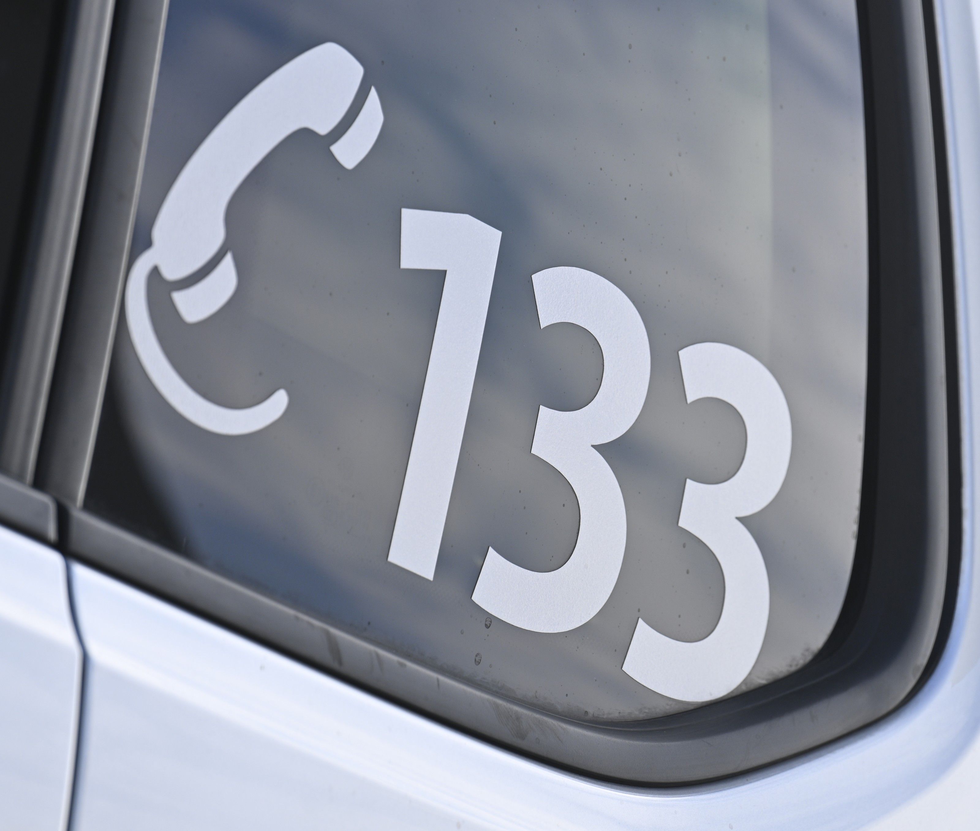 Zwei Festnahmen nach einem Raub in Wien. Zwei Festnahmen nach einem Raub in Wien.