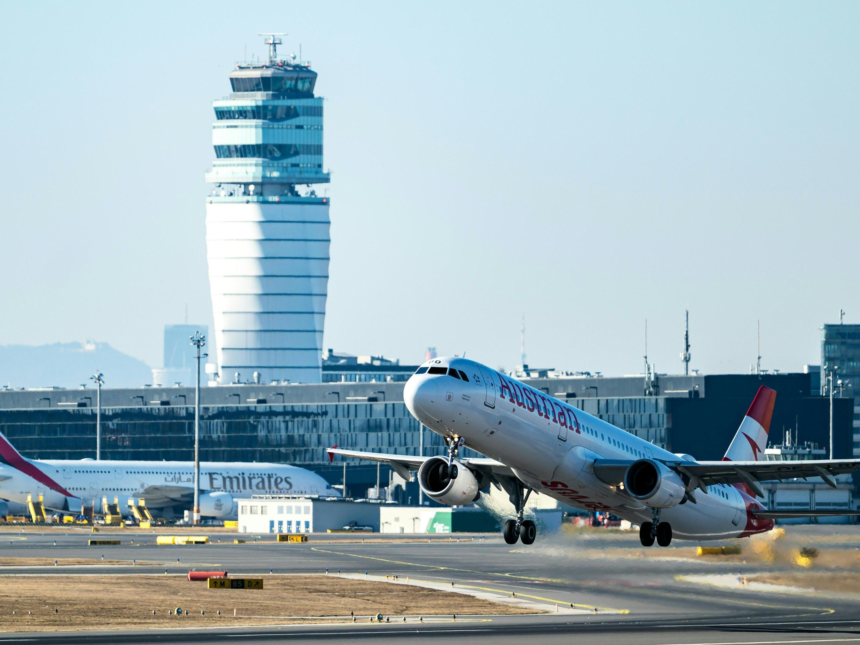 Flughafen Wien mit mehr abgefertigten Passagieren. Flughafen Wien mit mehr abgefertigten Passagieren.