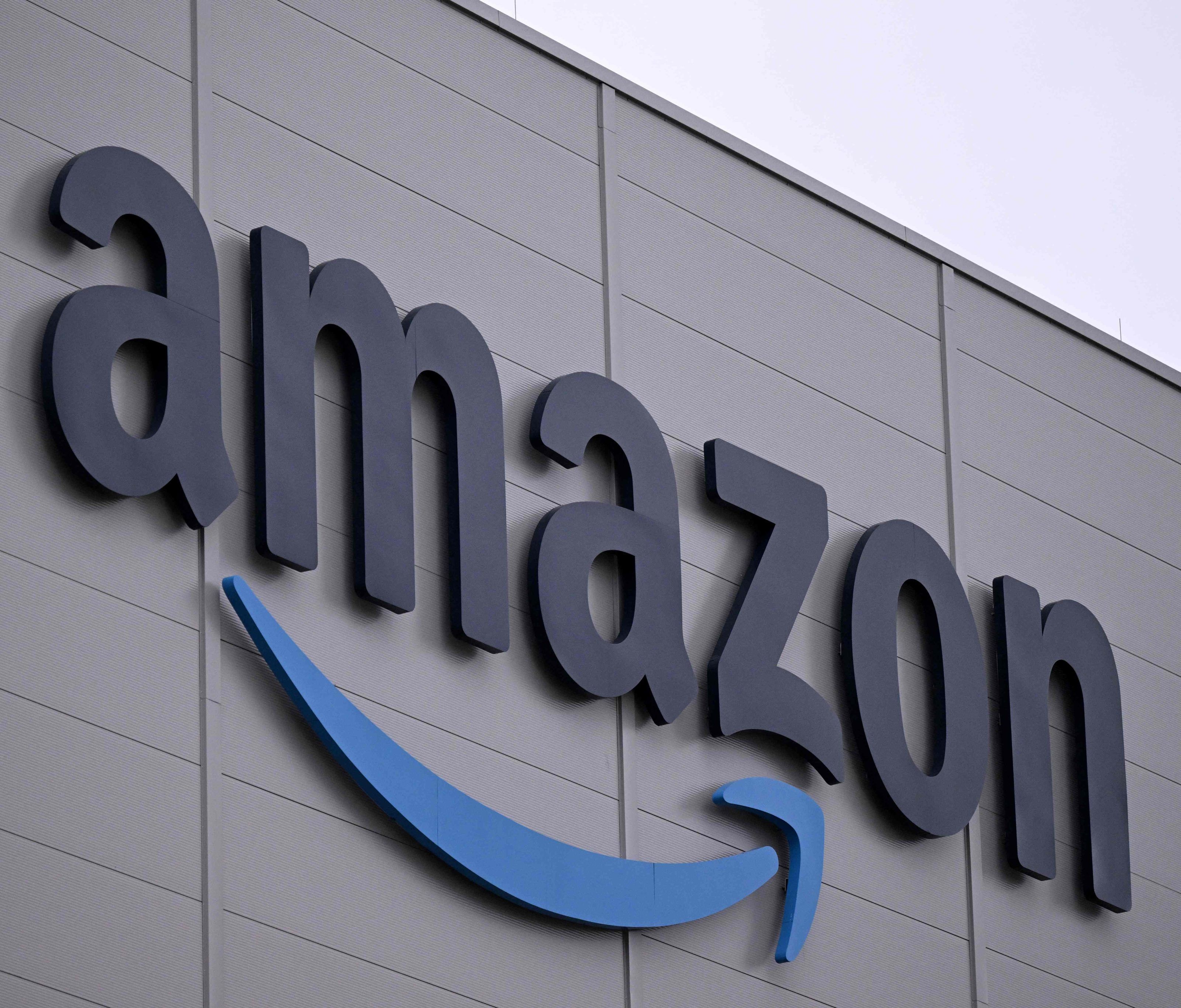 Amazon streicht rund 14.000 Bürojobs. Amazon streicht rund 14.000 Bürojobs.