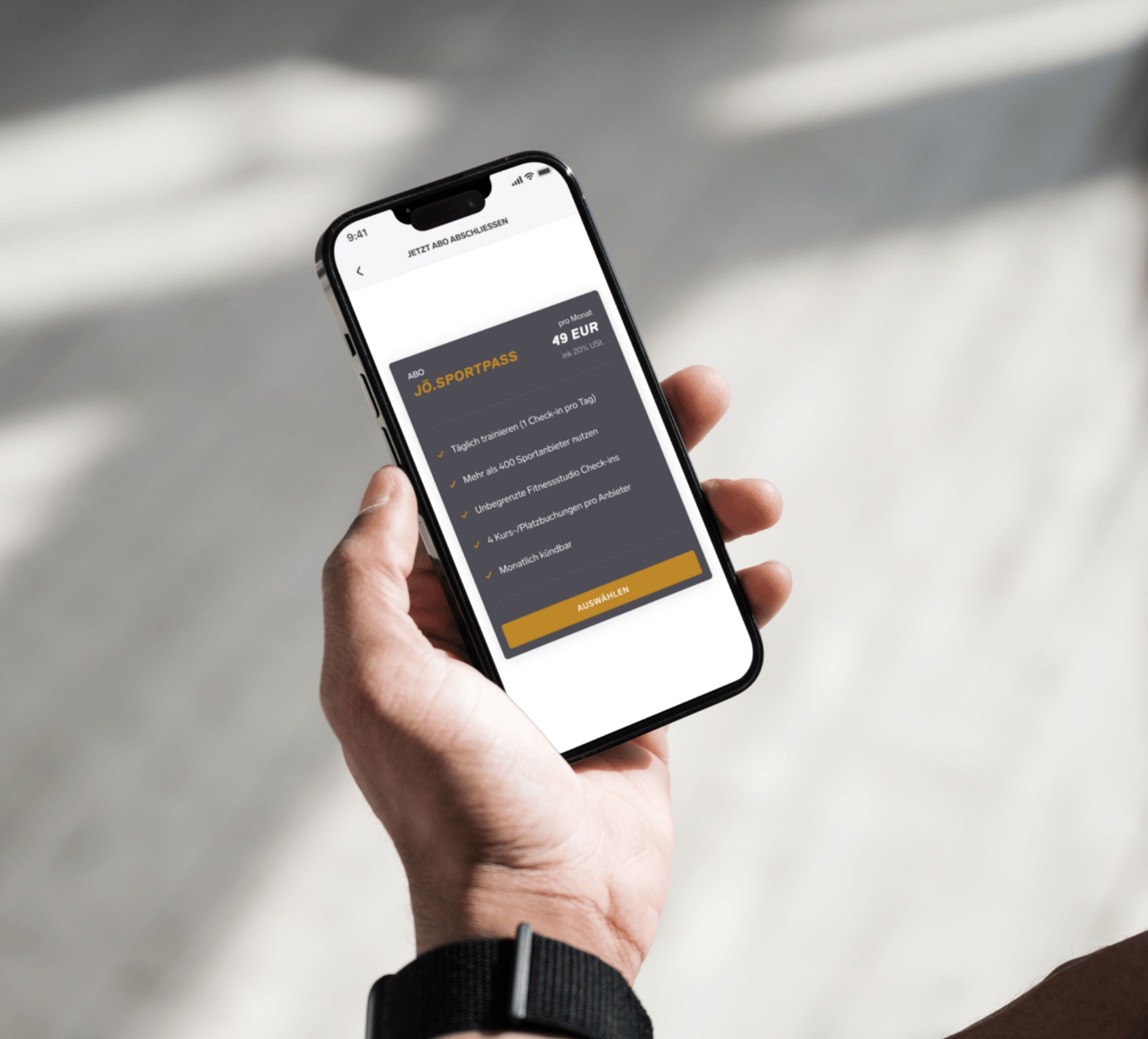 Mit der neuen App Bewegung und Sparen vereinen. Mit der neuen App Bewegung und Sparen vereinen.